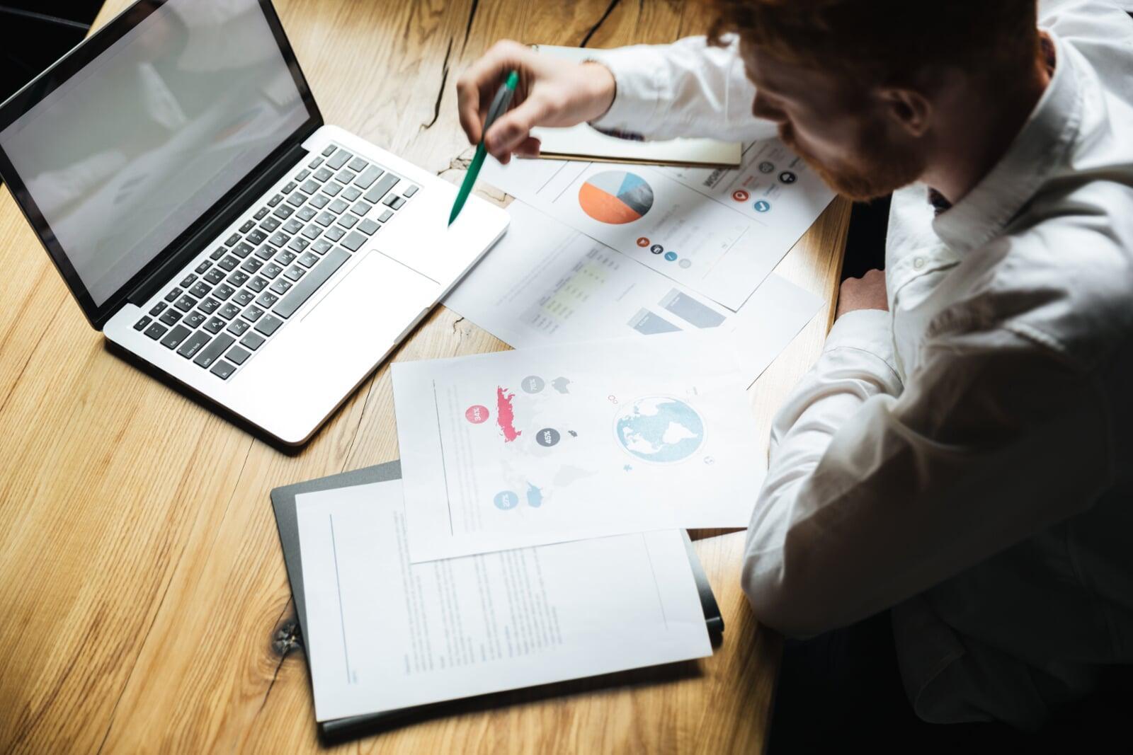 How Small Businesses Can Benefit from SaaS-Based Contract Tools